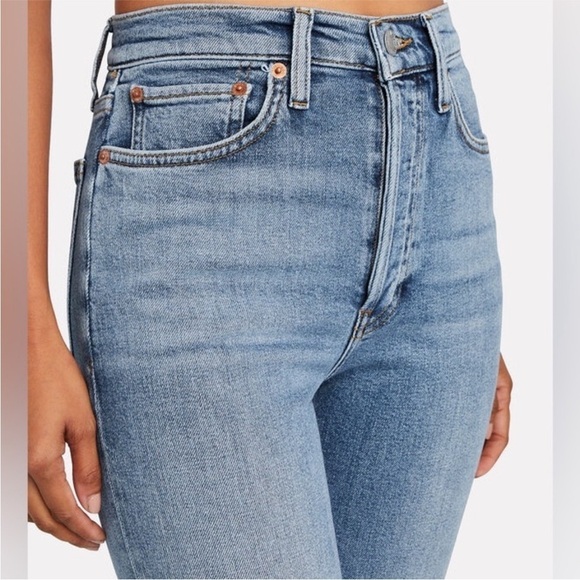 RE/DONE High-Rise Ankle Crop Jeans in Hazey Indigo - Picture 6 of 10